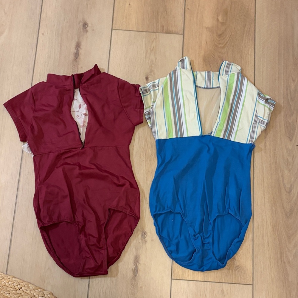 Well-loved & worn cap sleeve, front zip ballet leotards 🩵